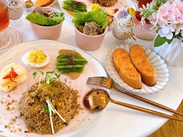 沐樂CAFÉ餐酒BAR